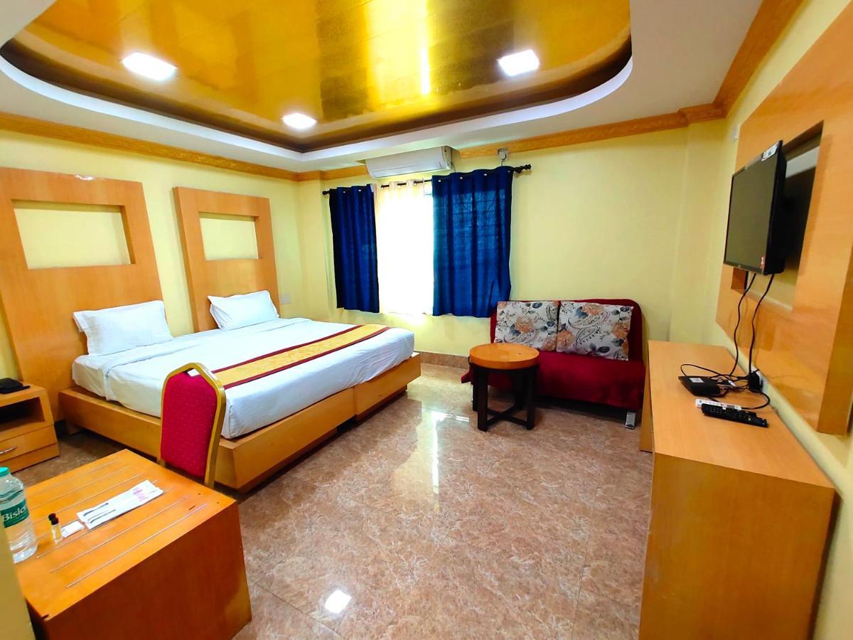 Panorama Country Club And Resort Asansol Ngoại thất bức ảnh