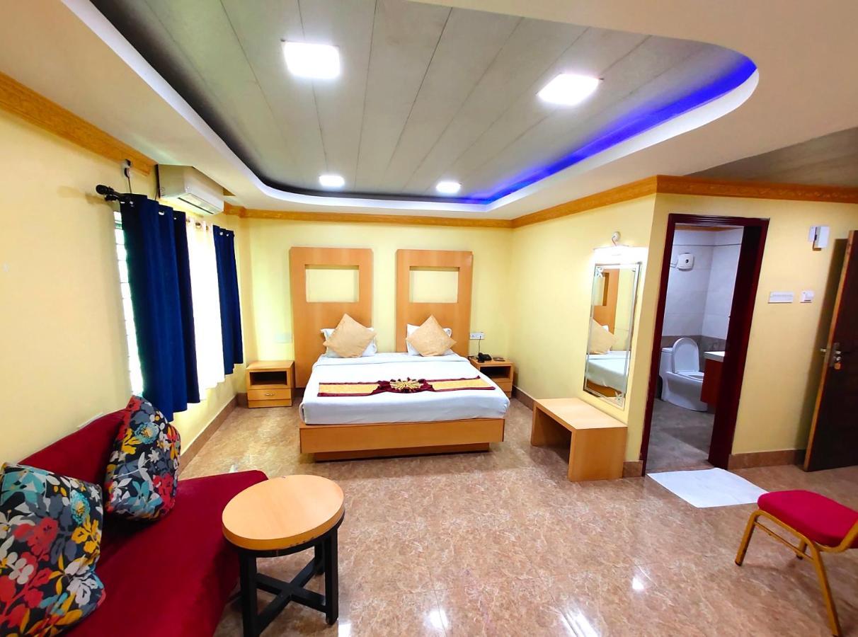 Panorama Country Club And Resort Asansol Ngoại thất bức ảnh